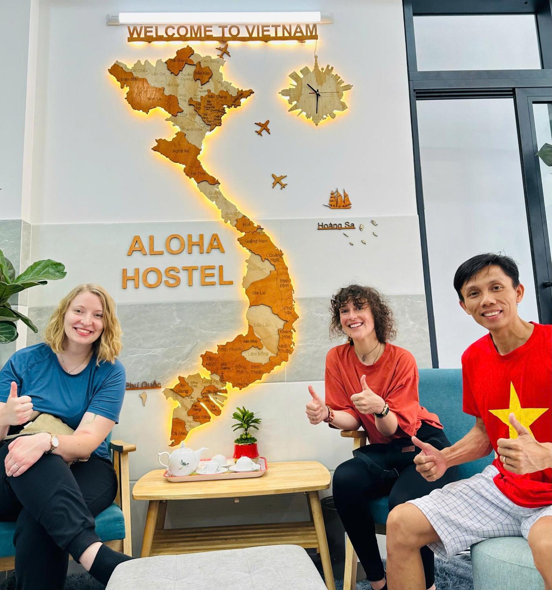 Aloha Saigon Premium Hostel By Local Travel Experts - Newly Opened, Less-Touristy Location, Spacious Rooms, Glass Shower Bathroom, Free Breakfast & Walking Tour Ho-Chi-Minh-Stadt Exterior foto