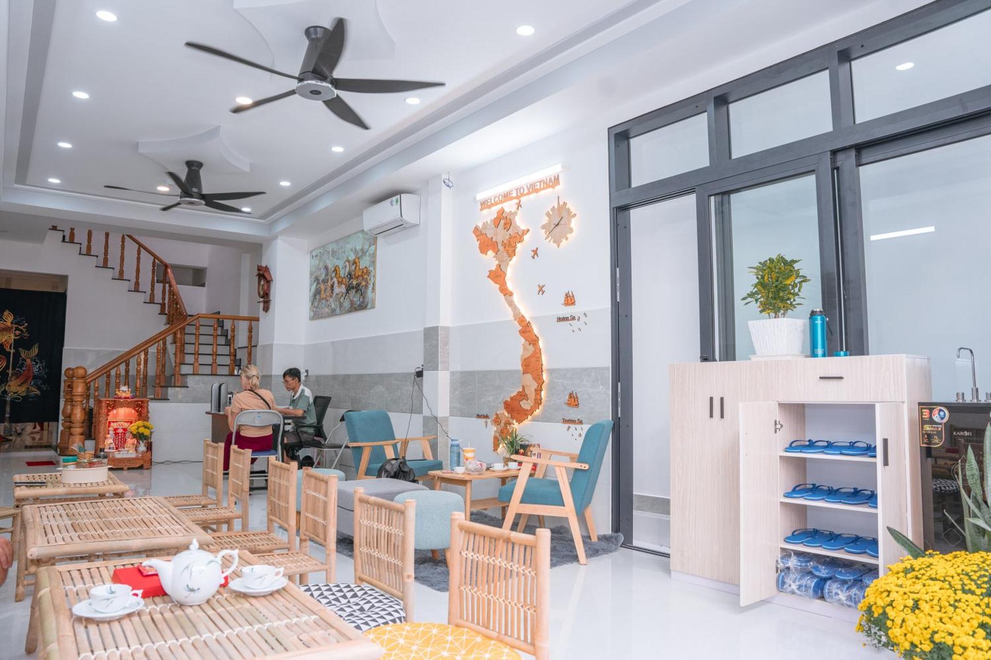Aloha Saigon Premium Hostel By Local Travel Experts - Newly Opened, Less-Touristy Location, Spacious Rooms, Glass Shower Bathroom, Free Breakfast & Walking Tour Ho-Chi-Minh-Stadt Exterior foto