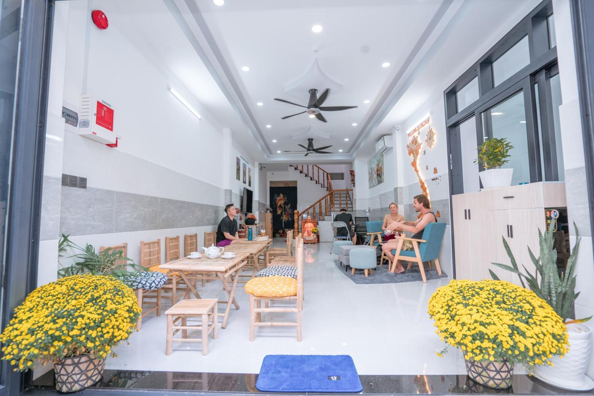 Aloha Saigon Premium Hostel By Local Travel Experts - Newly Opened, Less-Touristy Location, Spacious Rooms, Glass Shower Bathroom, Free Breakfast & Walking Tour Ho-Chi-Minh-Stadt Exterior foto