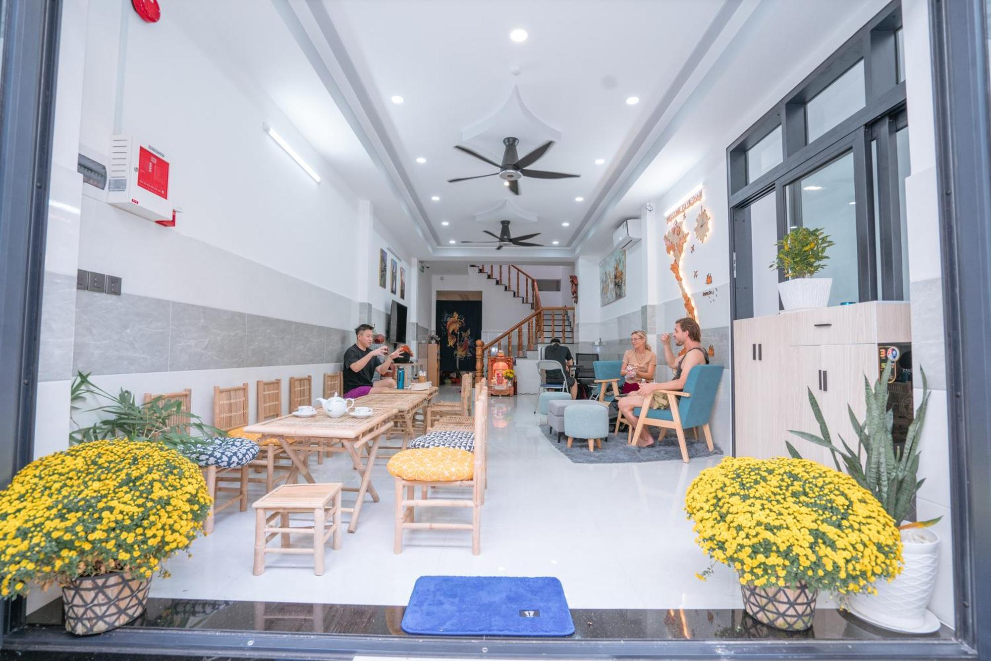 Aloha Saigon Premium Hostel By Local Travel Experts - Newly Opened, Less-Touristy Location, Spacious Rooms, Glass Shower Bathroom, Free Breakfast & Walking Tour Ho-Chi-Minh-Stadt Exterior foto