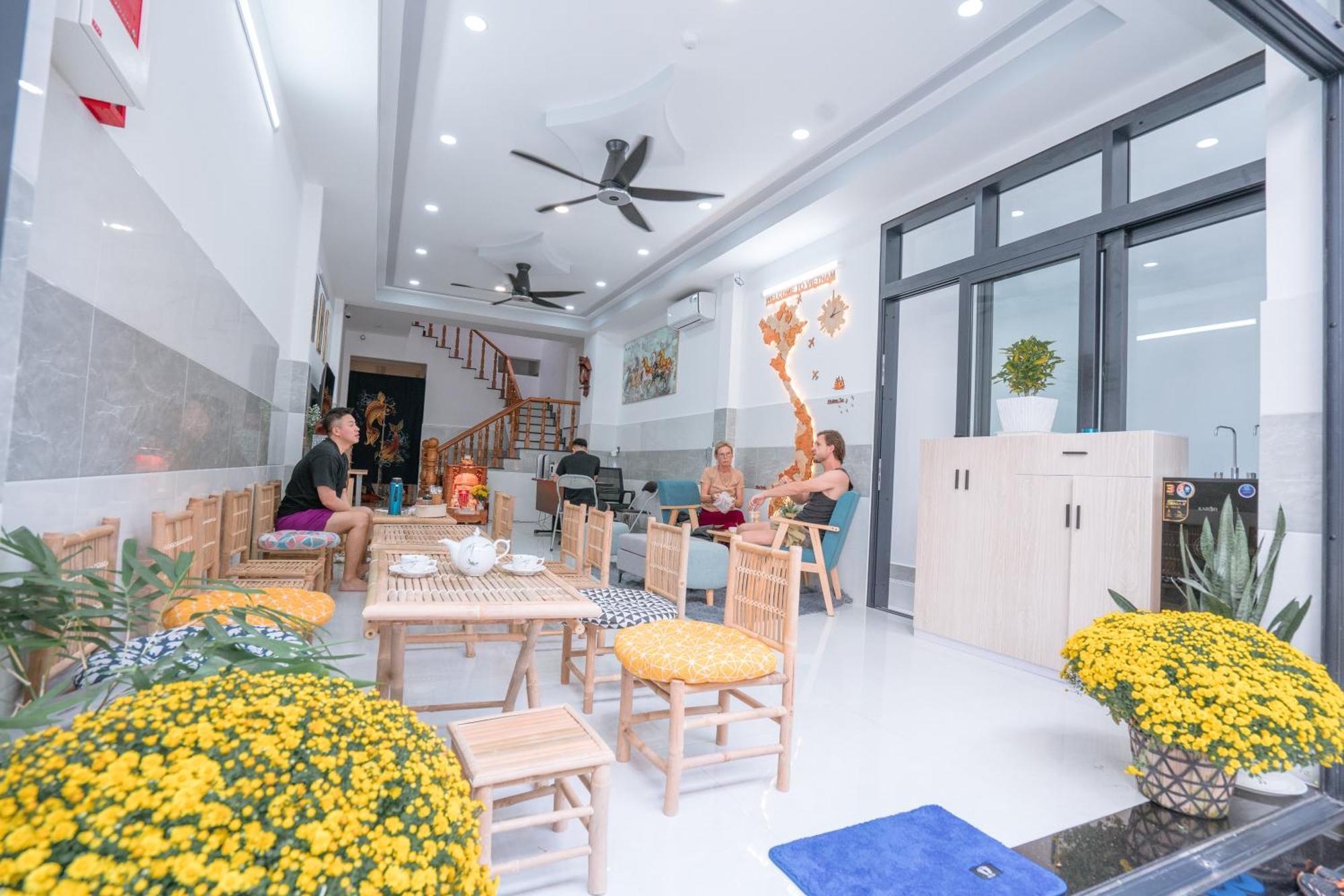 Aloha Saigon Premium Hostel By Local Travel Experts - Newly Opened, Less-Touristy Location, Spacious Rooms, Glass Shower Bathroom, Free Breakfast & Walking Tour Ho-Chi-Minh-Stadt Exterior foto