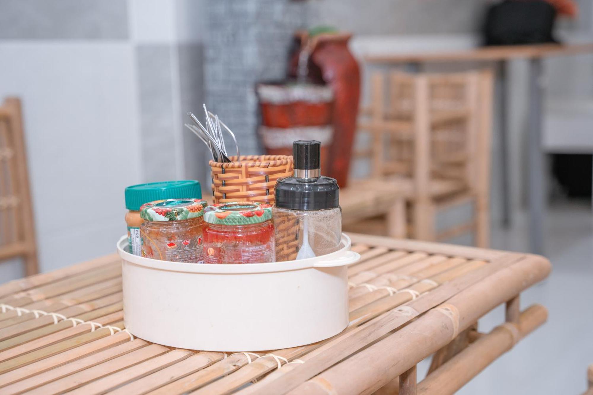Aloha Saigon Premium Hostel By Local Travel Experts - Newly Opened, Less-Touristy Location, Spacious Rooms, Glass Shower Bathroom, Free Breakfast & Walking Tour Ho-Chi-Minh-Stadt Exterior foto