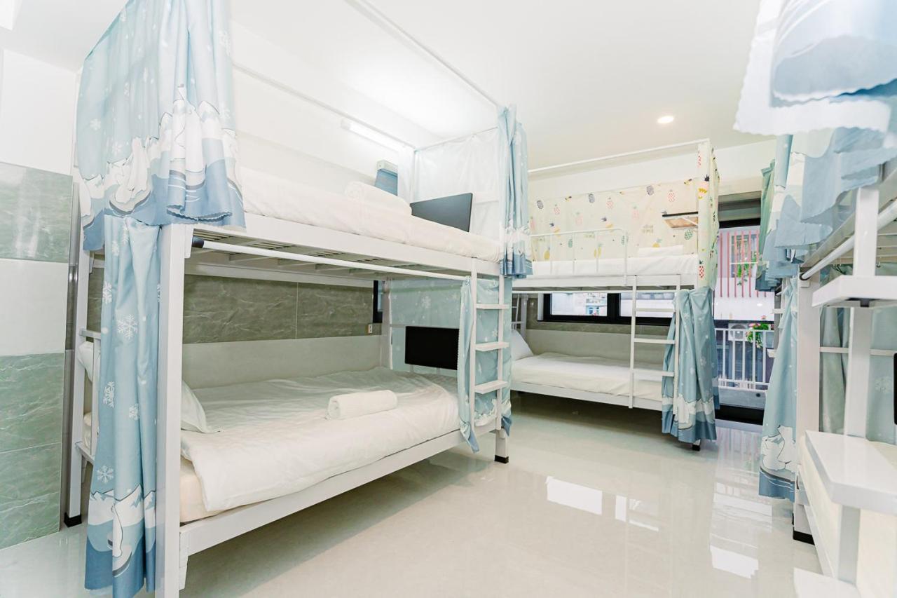 Aloha Saigon Premium Hostel By Local Travel Experts - Newly Opened, Less-Touristy Location, Spacious Rooms, Glass Shower Bathroom, Free Breakfast & Walking Tour Ho-Chi-Minh-Stadt Exterior foto