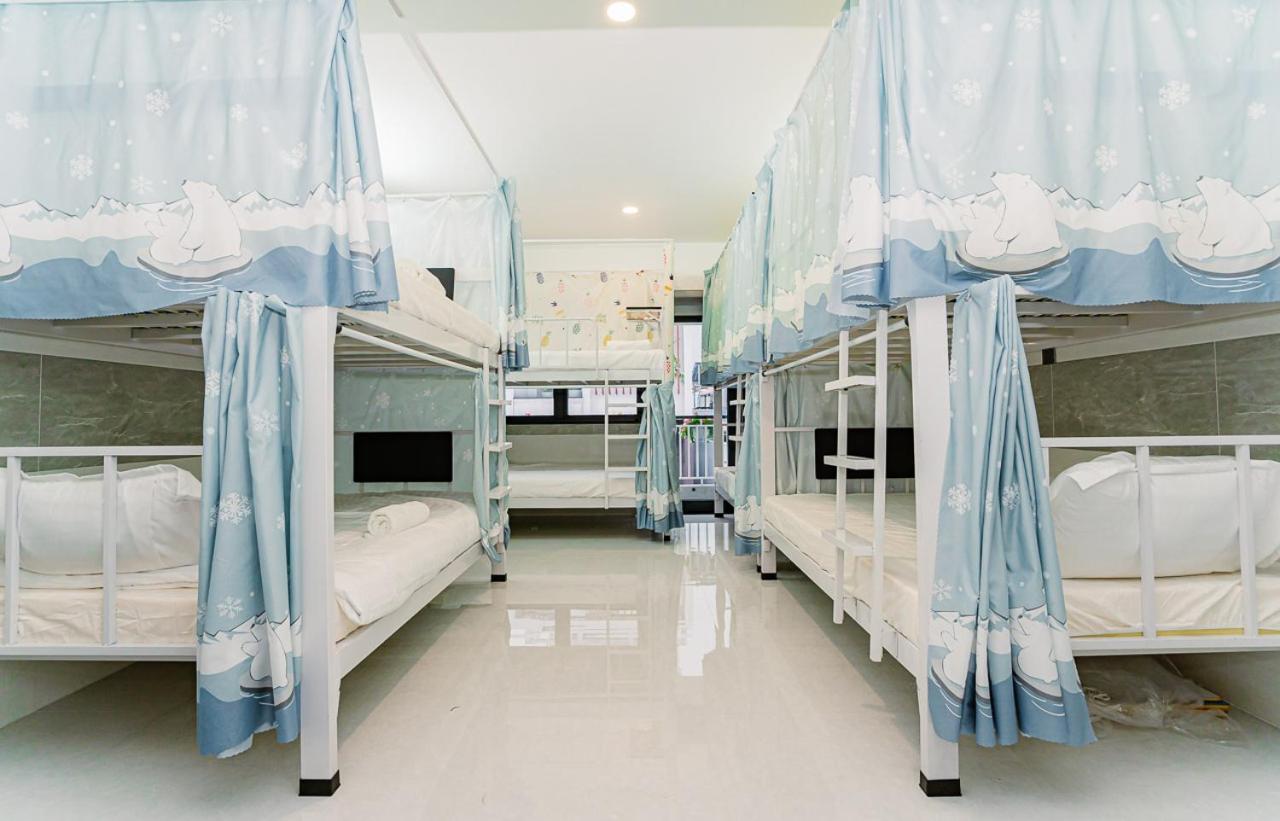 Aloha Saigon Premium Hostel By Local Travel Experts - Newly Opened, Less-Touristy Location, Spacious Rooms, Glass Shower Bathroom, Free Breakfast & Walking Tour Ho-Chi-Minh-Stadt Exterior foto